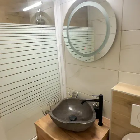 Apartman Moderne Et Spacieux Avec 2 Belles Terrasses Vu Sur Montagne