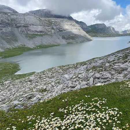 Moderne Et Spacieux Avec 2 Belles Terrasses Vu Sur Montagne * Leukerbad