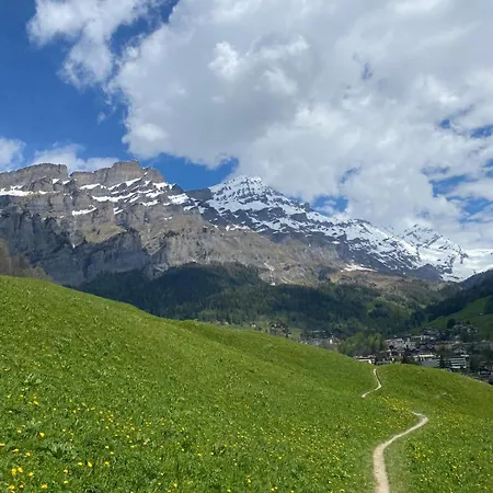 Appartement Moderne Et Spacieux Avec 2 Belles Terrasses Vu Sur Montagne Loèche-les-Bains